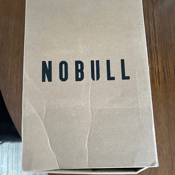 No bull CrossFit shoes. Only worn a few times - Picture 2 of 7